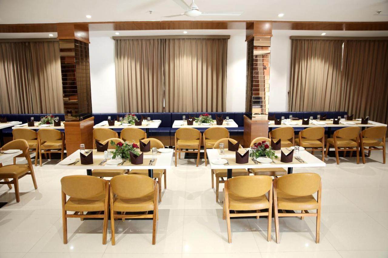 Lords Eco Inn, Ambaji Екстер'єр фото