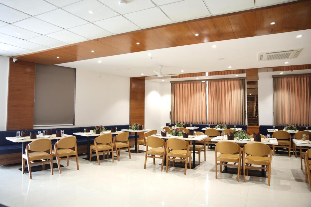Lords Eco Inn, Ambaji Екстер'єр фото